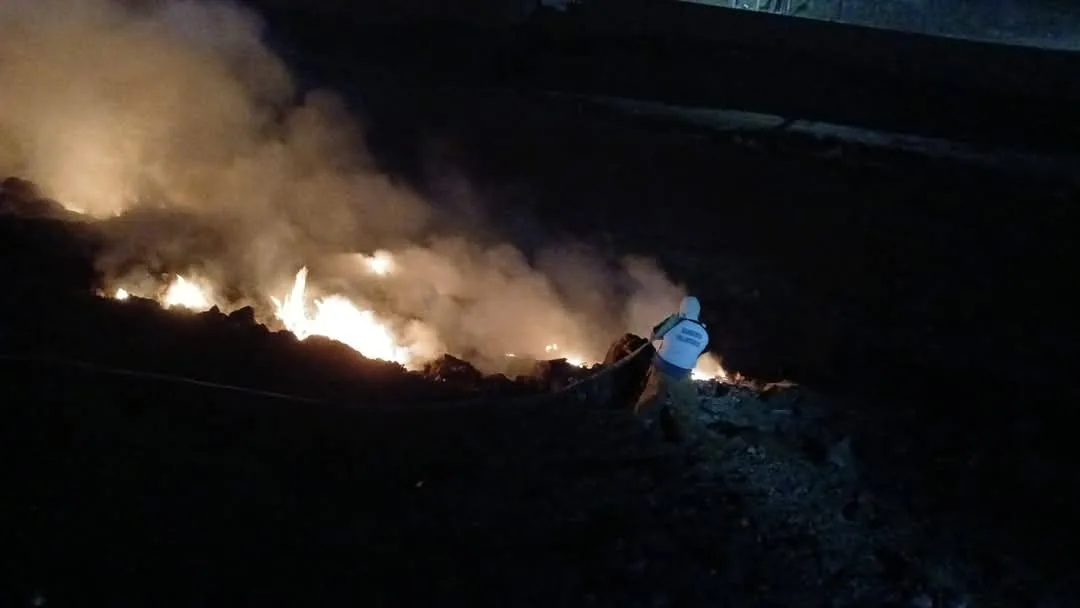 Clases suspendidas por incendio en Basurero de Villa nueva