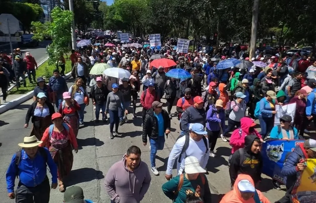 Lunes Alerta de Tráfico Magisterio anuncia Marcha