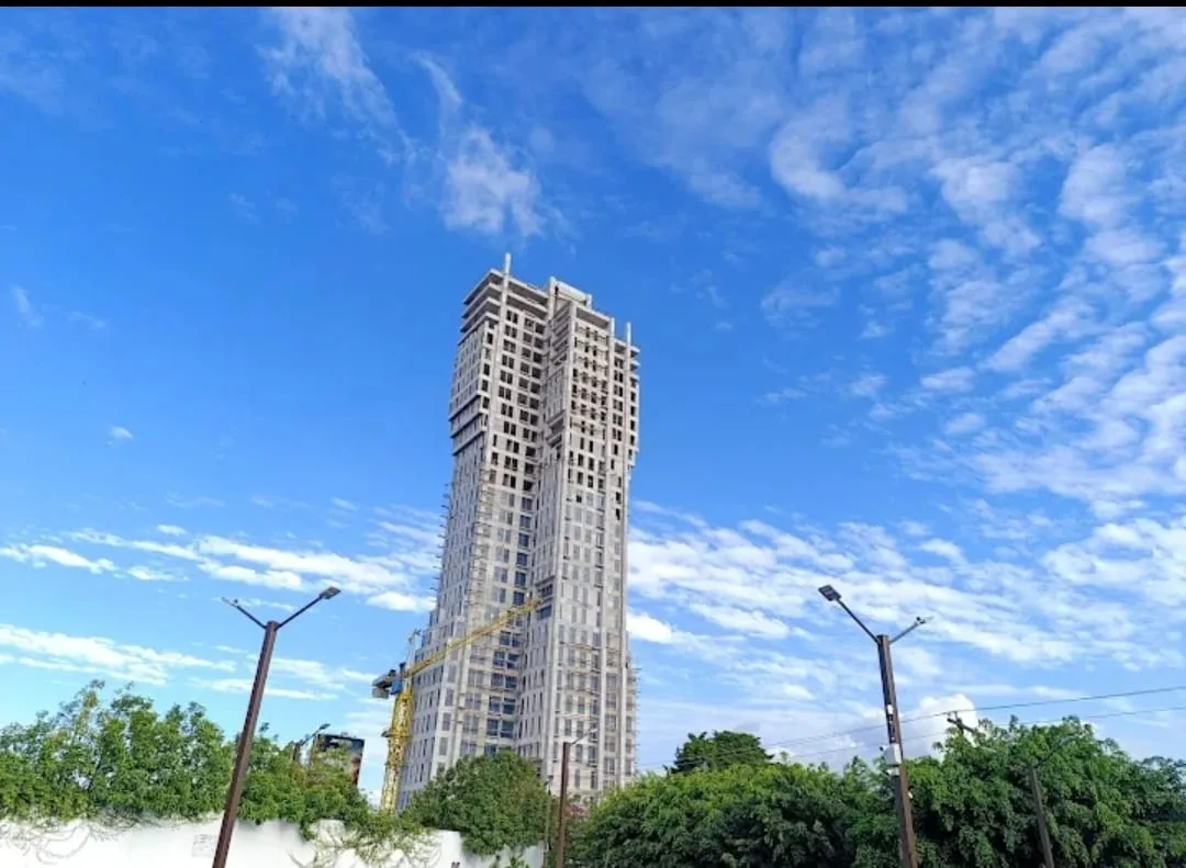 Conoce el edificio mas alto de Guatemala