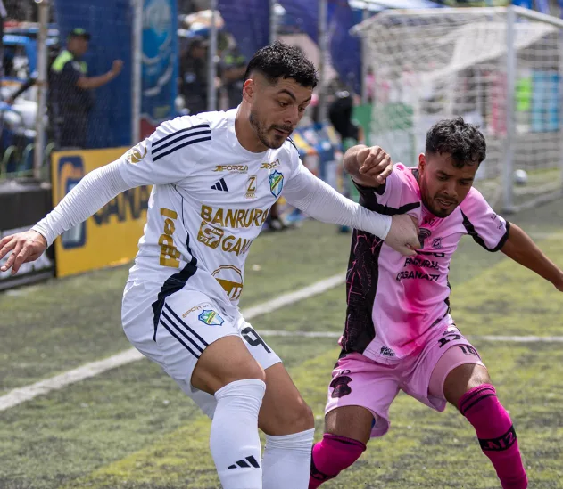 Comunicaciones sufre su primera derrota: Mixco lo sorprende en la jornada 2