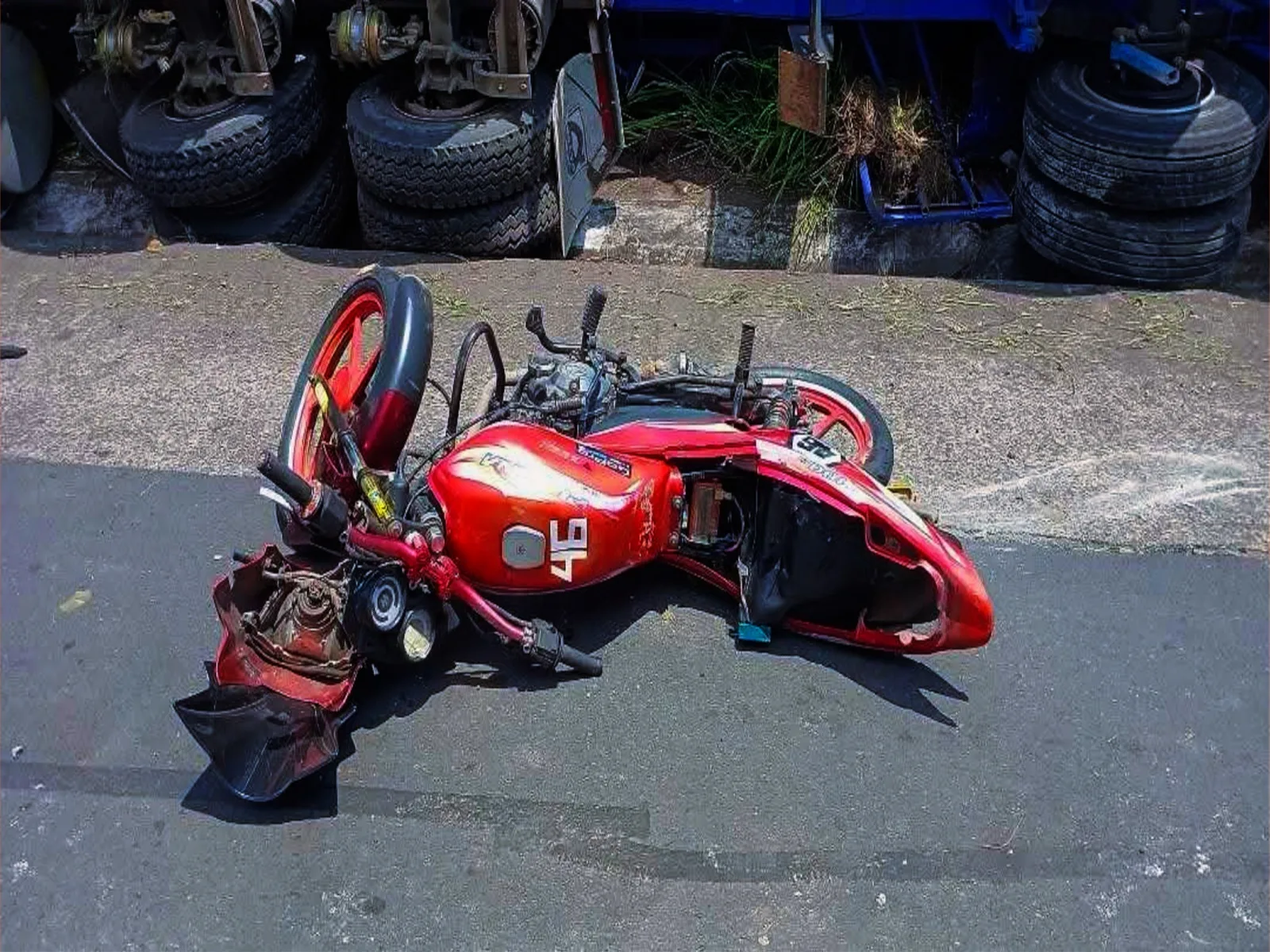 Transporte pesado le arrebata la vida.